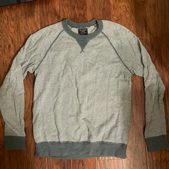 Abercrombie & Fitch Other - NEW Abercrombie & Fitch crew